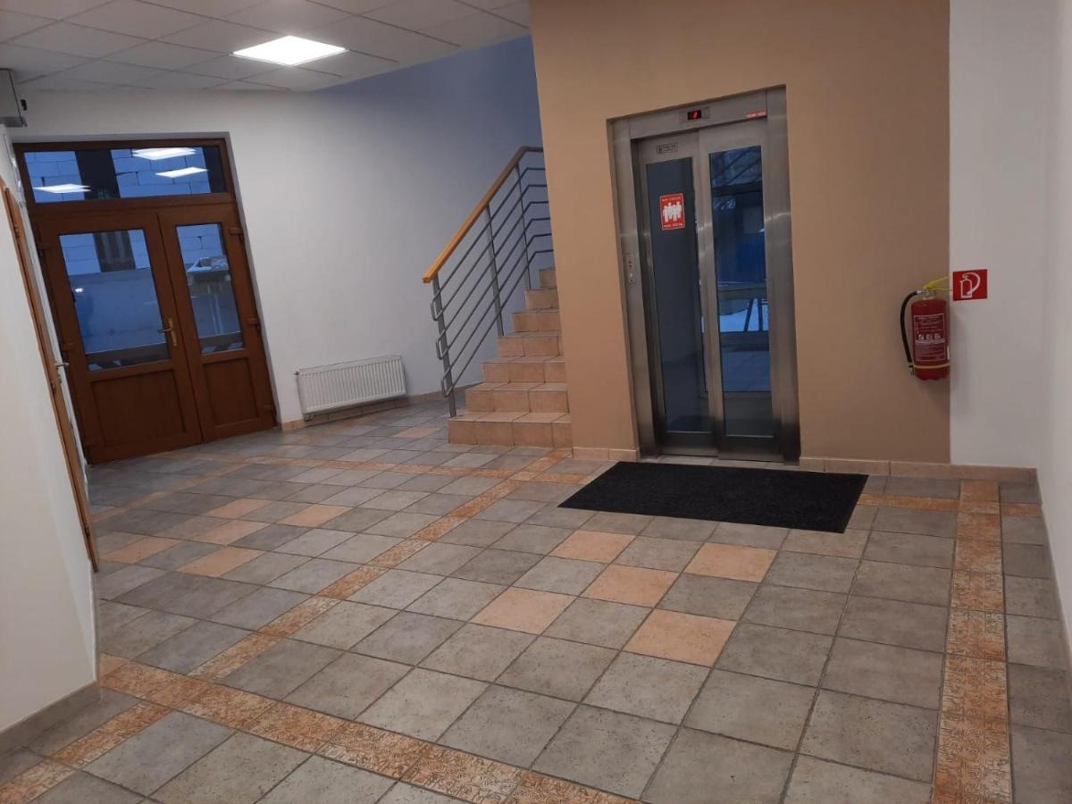 Bešeňová Apartman Artemis מראה חיצוני תמונה